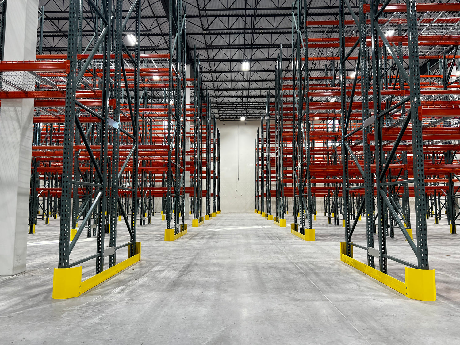 Pallet Racking Warehouse
